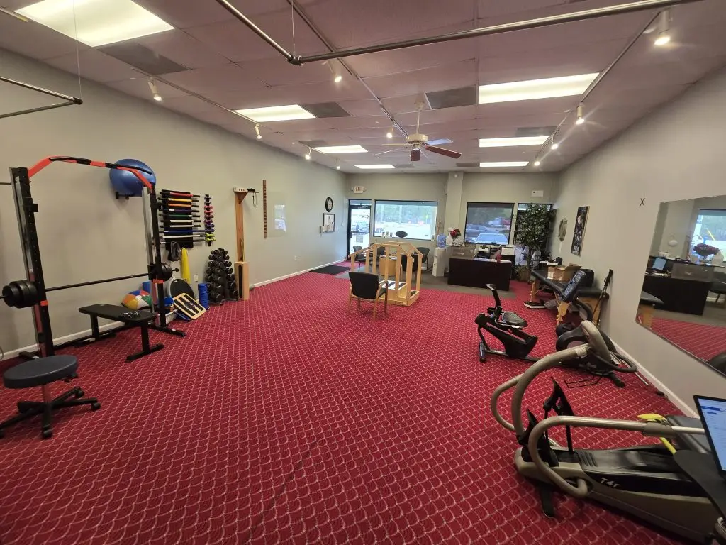 Physical Therapy in Seven Lakes, Sanford, Southport, and Southern Pines 1000021436 physical therapy in seven lakes, sanford, southport, and southern pines carolina strong